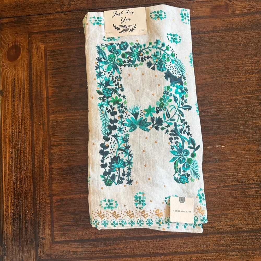 Anthropologie Floral Monogram “R” Tea Towel and Oven Mitt Gift Set